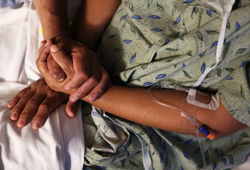 Health Rounds: Experimental drug helps advanced cancer patients avoid bladder removal surgery-